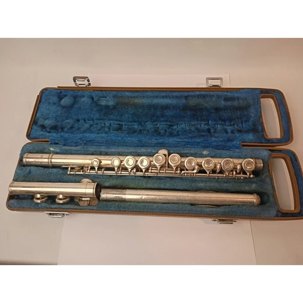 Vintage Gemeinhardt M2 Silver-Plated Student Flute with Case Vintage Instrument